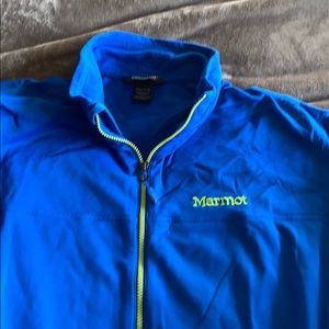 Light weight soft shell jacket long sleeves